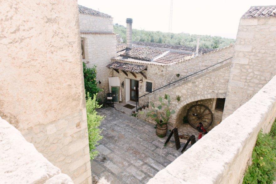 Masseria Barone Gambadoro Monte SantʼAngelo Eksteriør bilde